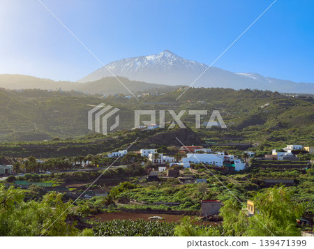 volcano Teide, Tenerife, Spain volcano Teide, Tenerife, Spain 139471399