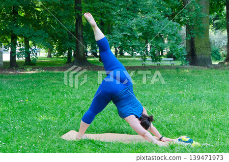 woman and sports woman and sports 139471973