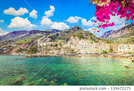 Amalfi coast, Italy 139472275