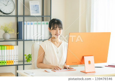 小姐，女商人，辦公室偶然 139476546