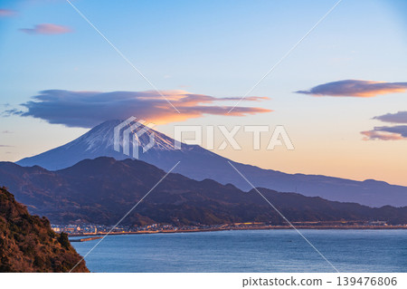 (Shizuoka Prefecture) Mount Fuji as seen from Satta Pass in the early morning (Shizuoka Prefecture) Mount Fuji as seen from Satta Pass in the early morning 139476806