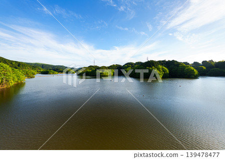 Nara Nunome Dam, which has regained its beautiful scenery: Reflection of the lakeshore and lake surface illuminated by the setting sun (Part 2) Nara Nunome Dam, which has regained its beautiful scenery: Reflection of the lakeshore and lake surface illuminated by the setting sun (Part 2) 139478477