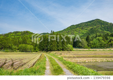 Rural scenery of Lake Biwa in the Oku area, Nishiasaicho, Nagahama City, Shiga Prefecture Rural scenery of Lake Biwa in the Oku area, Nishiasaicho, Nagahama City, Shiga Prefecture 139479398