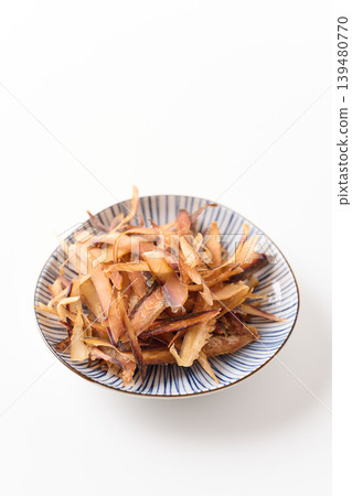 Thickly shaved mackerel flakes Thickly shaved mackerel flakes 139480770