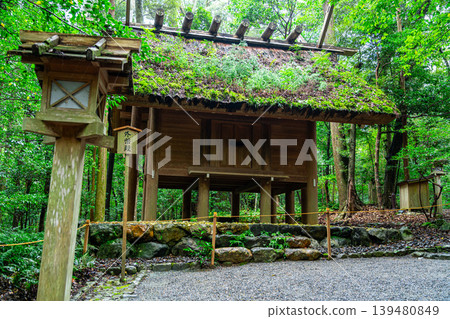 [Mie Prefecture] The Outer Offering Hall at the Inner Shrine of Ise Grand Shrine, which exudes a sacred atmosphere. 139480849