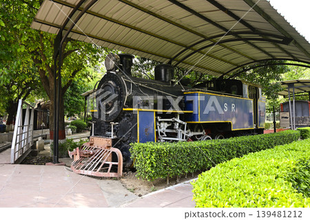 尼爾吉鐵路蒸汽機車(國家鐵路博物館) 尼爾吉鐵路蒸汽機車(國家鐵路博物館) 139481212