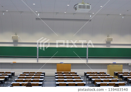 大學禮堂 大學禮堂 139483540