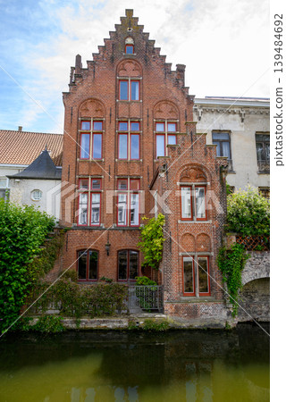 Historical Old Town and UNESCO World Culture Heritage site of Bruges in West Flanders, Belgium Historical Old Town and UNESCO World Culture Heritage site of Bruges in West Flanders, Belgium 139484692