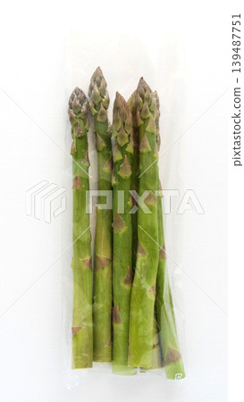 Asparagus in a clear bag Asparagus in a clear bag 139487751