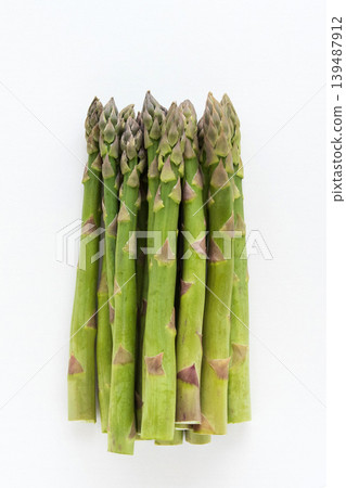 Fresh asparagus Fresh asparagus 139487912