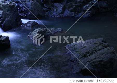 與河景觀 139490288