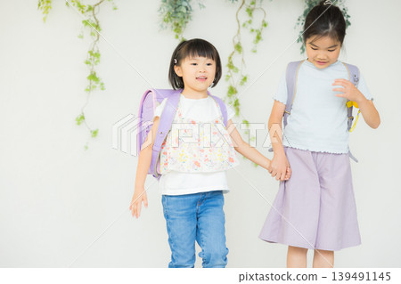 小學女生 139491145