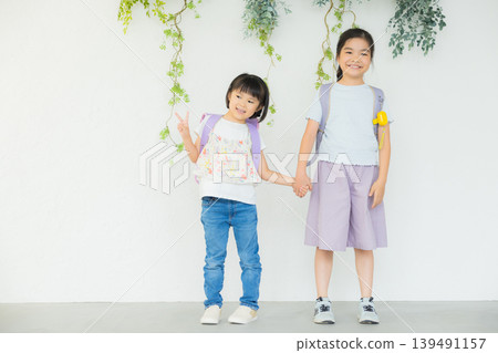 小學女生 139491157