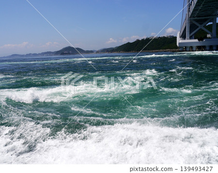 漩渦和波浪 漩渦和波浪 139493427