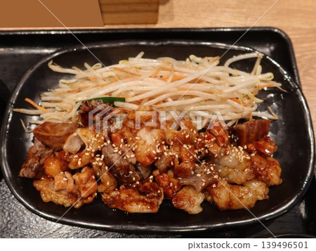 Hakata Horumon Teishoku (offal set meal) / Horumon Yaki (grilled offal) Hakata Horumon Teishoku (offal set meal) / Horumon Yaki (grilled offal) 139496501