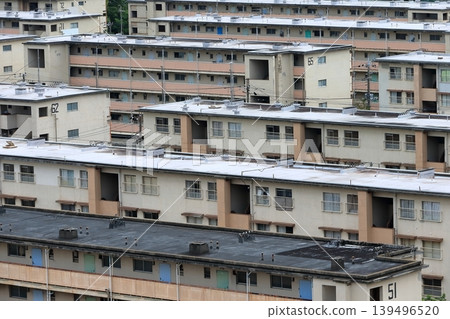 Metropolitan housing complex (Tatsumi, Koto Ward) Metropolitan housing complex (Tatsumi, Koto Ward) 139496520