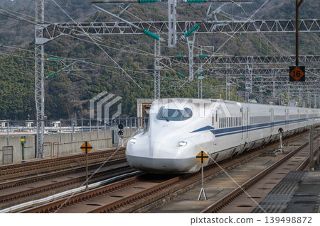 山陽新幹線新山口站 139498872