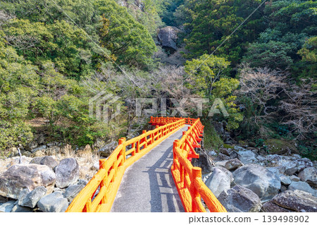 鬼捷月峽（二月，晴天） 139498902