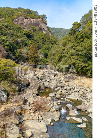 鬼捷月峽（二月，晴天） 139498903