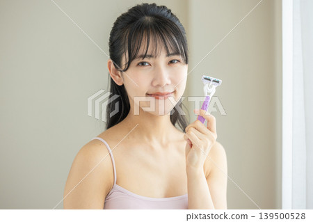 年輕女子的美麗形象 139500528