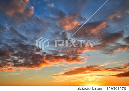 New Zealand Wonderful Sunrise Sky Replacement Some Clouds 139501678