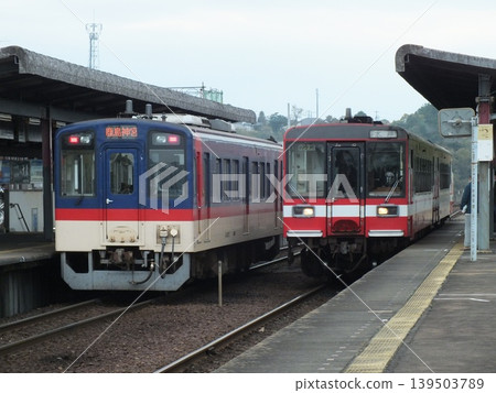 Kashima Rinkai Railway Series 8000 and Series 6000 (photographed at Oarai Station) 139503789