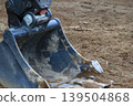 Excavators that can be used at construction sites 139504868