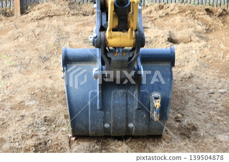 Excavators that can be used at construction sites Excavators that can be used at construction sites 139504878