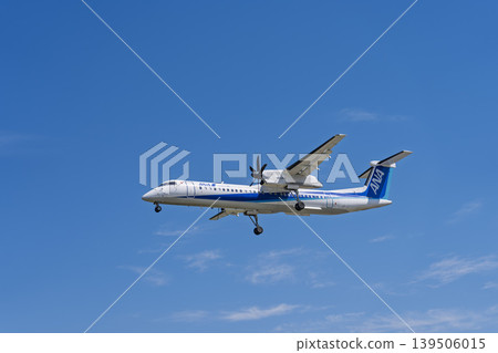 Blue sky over Sendai Airport, plane landing, Natori City, Miyagi Prefecture Blue sky over Sendai Airport, plane landing, Natori City, Miyagi Prefecture 139506015