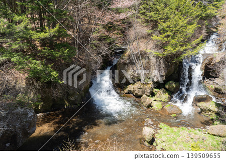 Ryuzu Falls (Oku-Nikko) Ryuzu Falls (Oku-Nikko) 139509655
