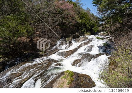 Ryuzu Falls (Oku-Nikko) Ryuzu Falls (Oku-Nikko) 139509659