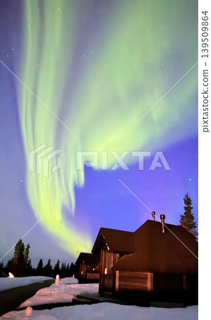 Magical Northern Lights in Finnish Lapland Winter Night Magical Northern Lights in Finnish Lapland Winter Night 139509864