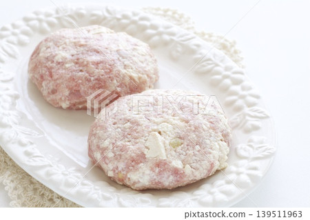Hamburgers made with potato starch Hamburgers made with potato starch 139511963