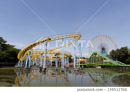 A clear day at Kazoji Amusement Park 139512768