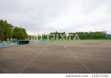 栗山公園棒球場 139513708