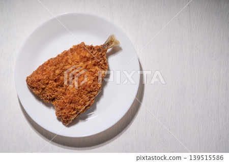 炸竹莢魚圖片 炸竹莢魚圖片 139515586