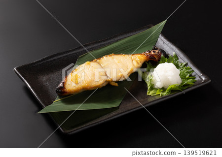 [Korean origin, processed in Miyagi Prefecture] Spanish mackerel, Saikyo-style grilled. 139519621