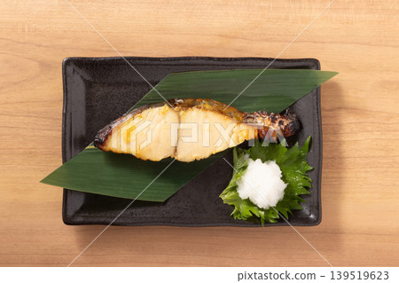[Korean origin, processed in Miyagi Prefecture] Spanish mackerel, Saikyo-style grilled. 139519623