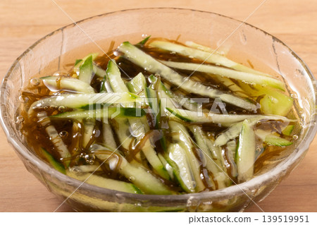 Mozuku seaweed salad with cucumber 139519951