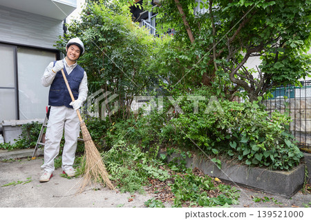 cleaning, cleaning up, cleanup 139521000