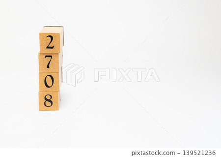 用木塊拼成的四位數 139521236