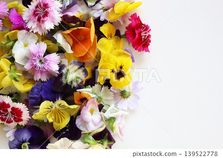 Colorful edible flowers for decorating your beautiful food plates. Colorful edible flowers for decorating your beautiful food plates. 139522778