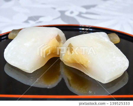 Petal Mochi 139525333