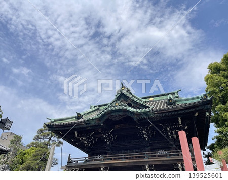 Nitenmon Gate of Shibamata Taishakuten Temple, a popular tourist spot in Tokyo. Nitenmon Gate of Shibamata Taishakuten Temple, a popular tourist spot in Tokyo. 139525601