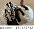 Vanilla ice cream parfait 139525732