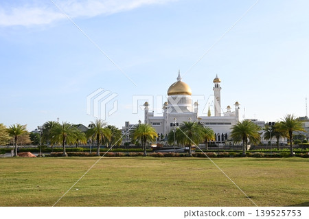White clouds, blue sky, and the Old Mosque 5 139525753