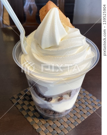 Baked goods × soft serve ice cream ~ cake sponge and financier Baked goods × soft serve ice cream ~ cake sponge and financier 139525904