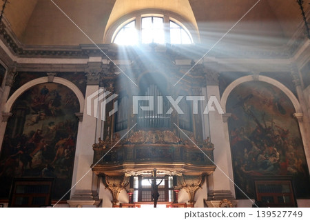 Interior of the Church of San Moisè in the old town of Venice, Italy 139527749