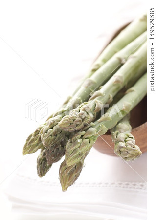 Asparagus Asparagus 139529385