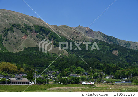 Minami Aso Railway diesel train Minami Aso Railway diesel train 139533189